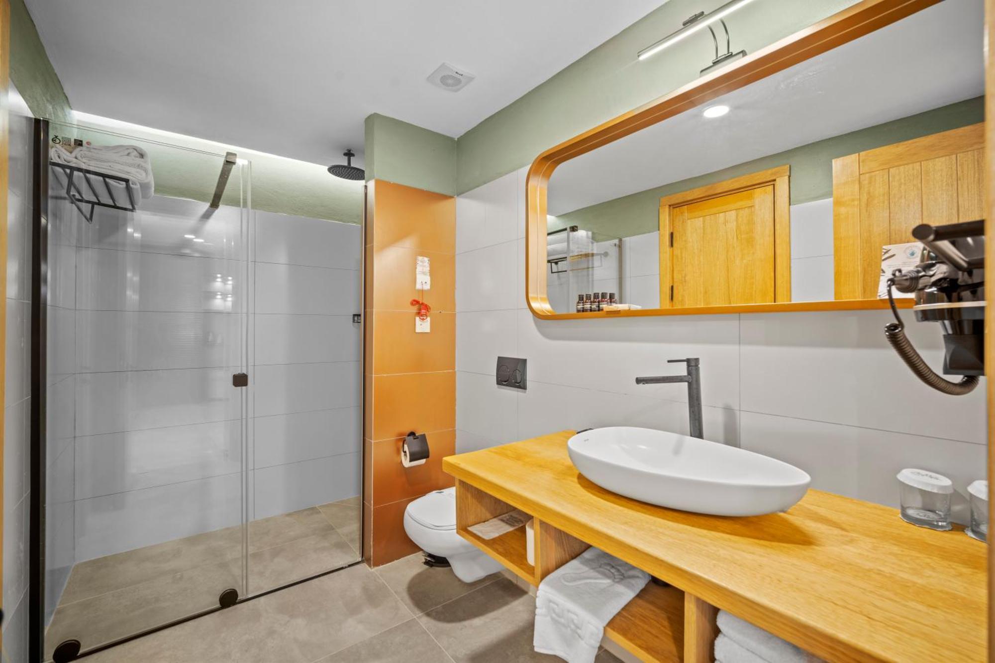 Zeyt Inn Hotel 닷차 외부 사진